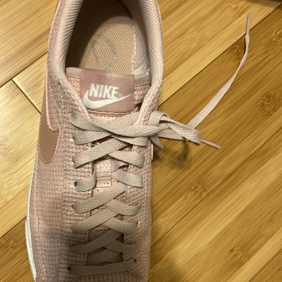 Nike Blazer Low Platform ESS Pink Oxford Summit/Rose Whisper Women’s Size 10 - Picture 6 of 9